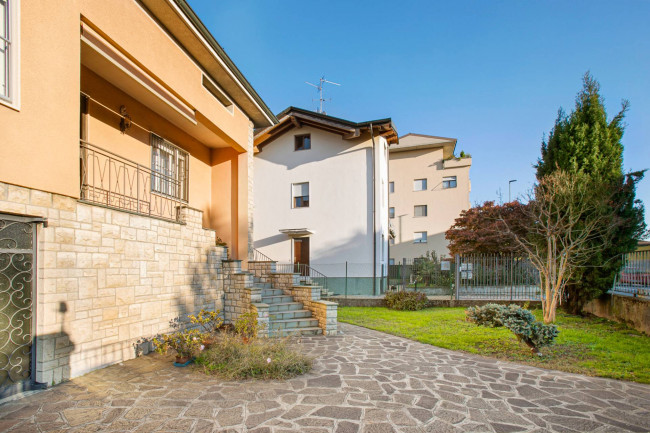 Casa singola in vendita a Bergamo