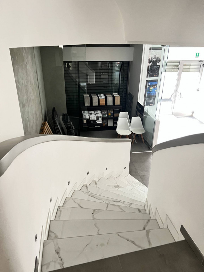 Locale commerciale in vendita a Bergamo