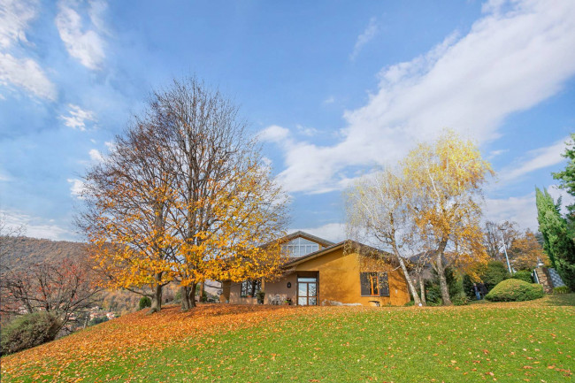 Villa in vendita a Alzano Lombardo