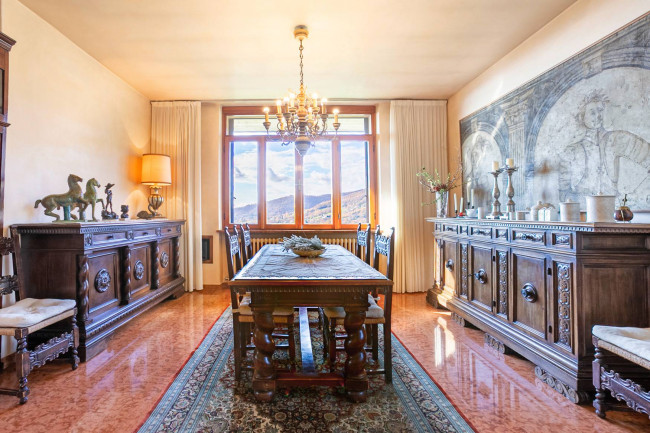 Villa in vendita a Alzano Lombardo