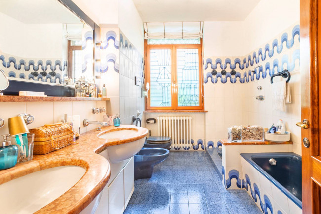 Villa in vendita a Alzano Lombardo