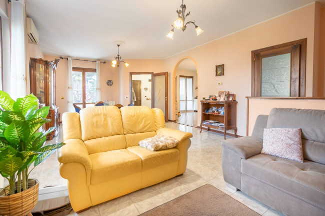 Villa in vendita a Pagazzano