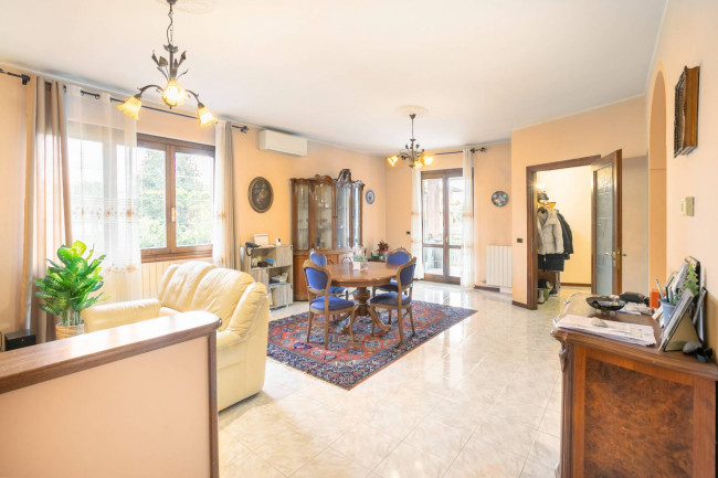 Villa in vendita a Pagazzano