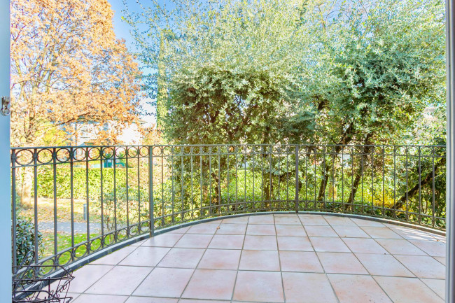 Villa in vendita a Brembate di Sopra