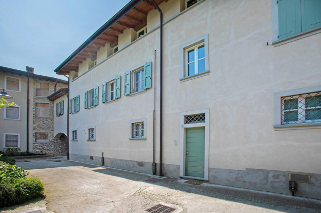 Casa singola in vendita a Paladina