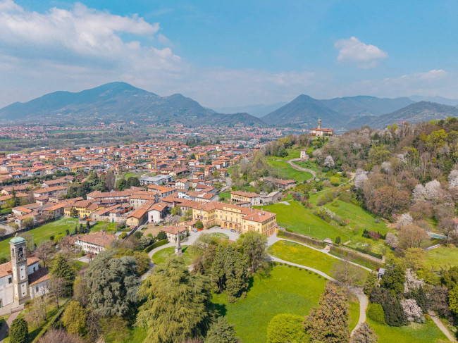 Casa singola in vendita a Paladina