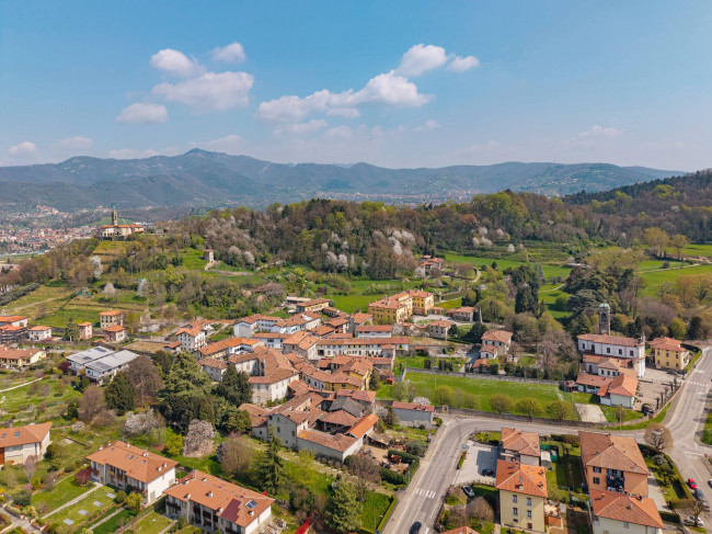 Casa singola in vendita a Paladina