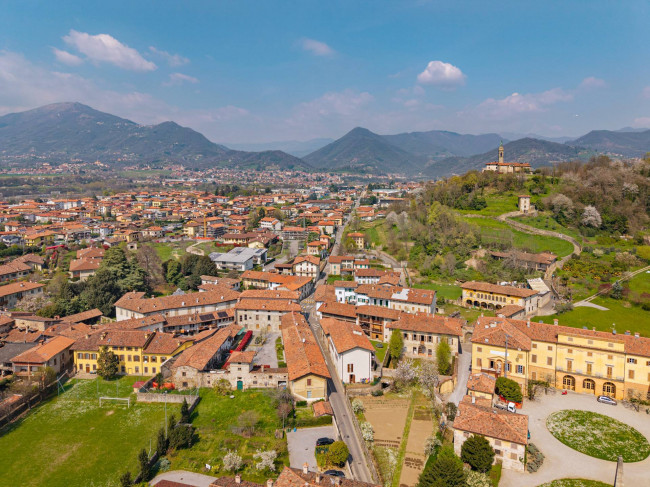 Casa singola in vendita a Paladina