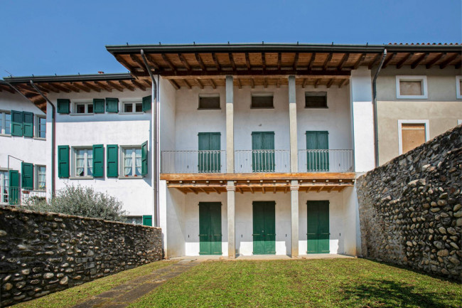 Casa singola in vendita a Paladina