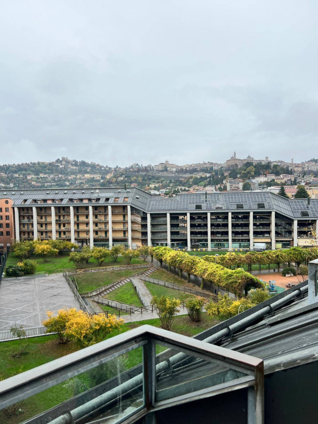 Appartamento in vendita a Bergamo