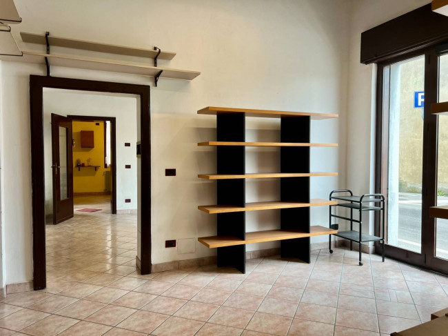 Locale commerciale in vendita a Caravaggio