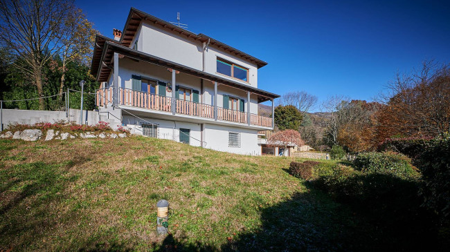 Villa in vendita a Cenate Sopra