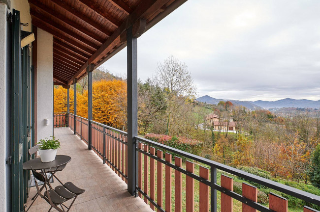 Villa in vendita a Cenate Sopra