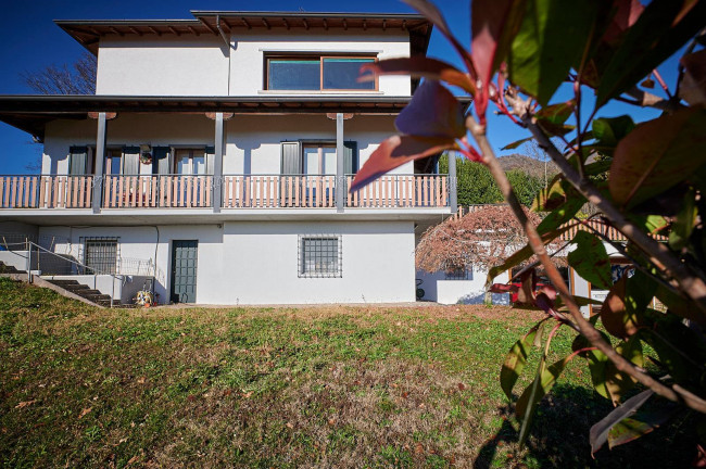Villa in vendita a Cenate Sopra