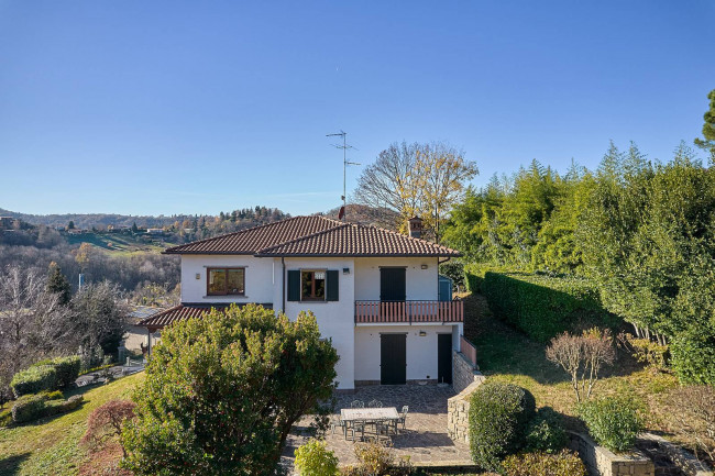 Villa in vendita a Cenate Sopra