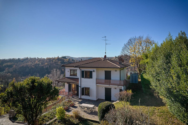 Villa in vendita a Cenate Sopra