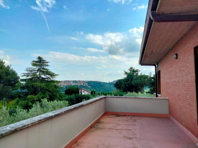 Villa in vendita a Perugia