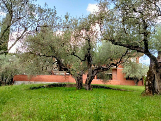 Villa in vendita a Perugia