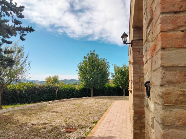 Casale in vendita a Perugia