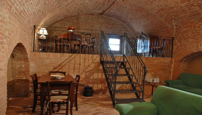 Casale in vendita a Perugia