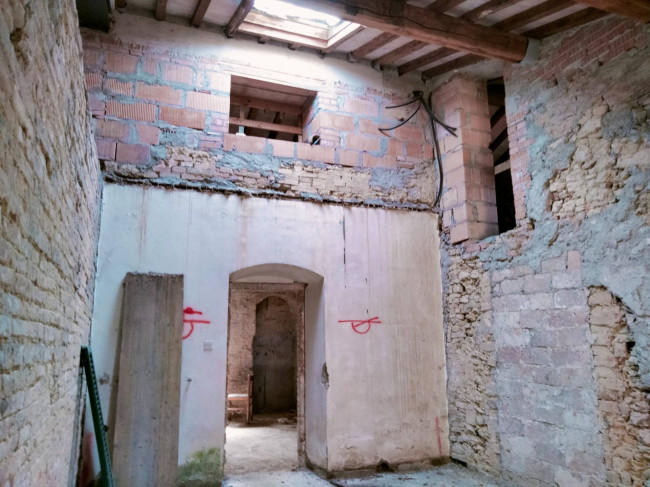 Casale in vendita a Perugia