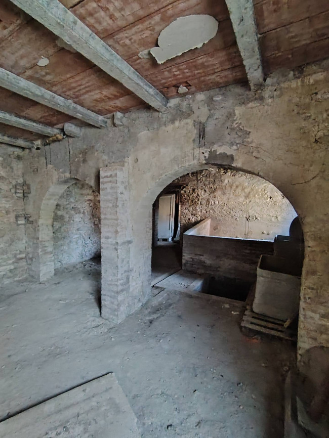 Casale in vendita a Perugia