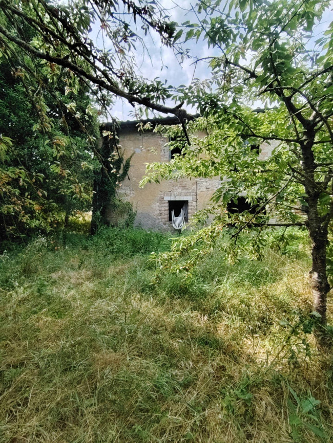 Casale in vendita a Perugia