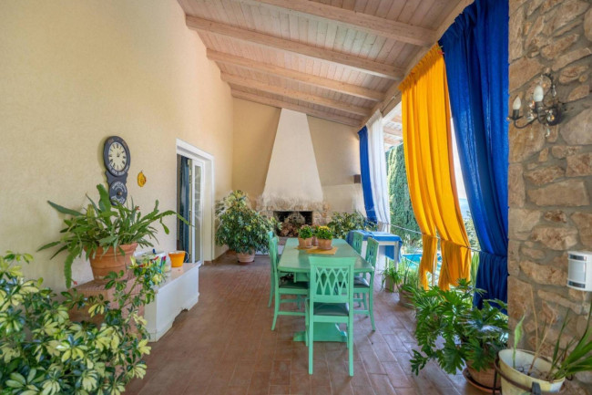 Villa in vendita a Corciano