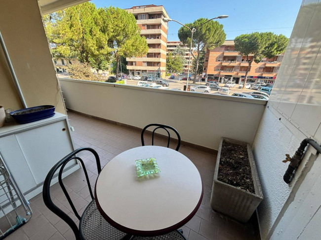 Attività commerciale in vendita a Perugia