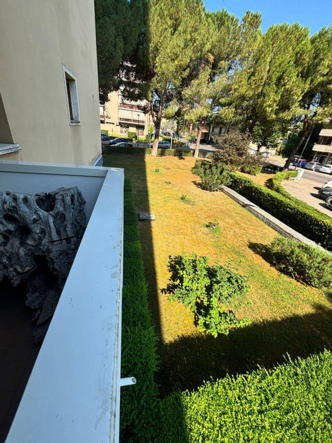 Attività commerciale in vendita a Perugia