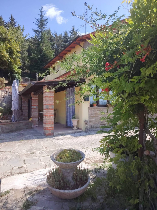  for sale in Gubbio