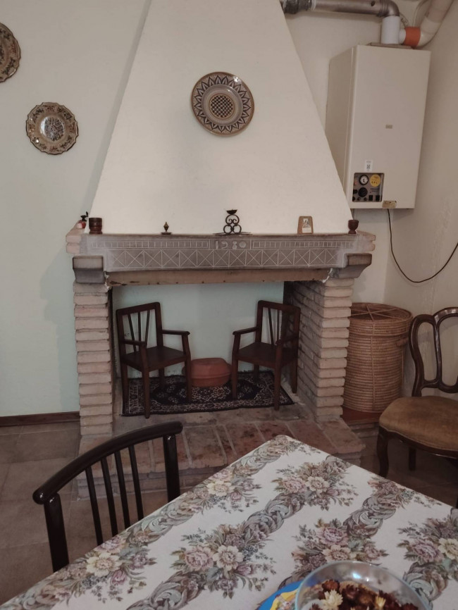  for sale in Gubbio