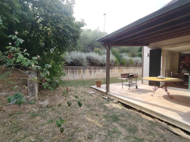 Villa in vendita a Perugia