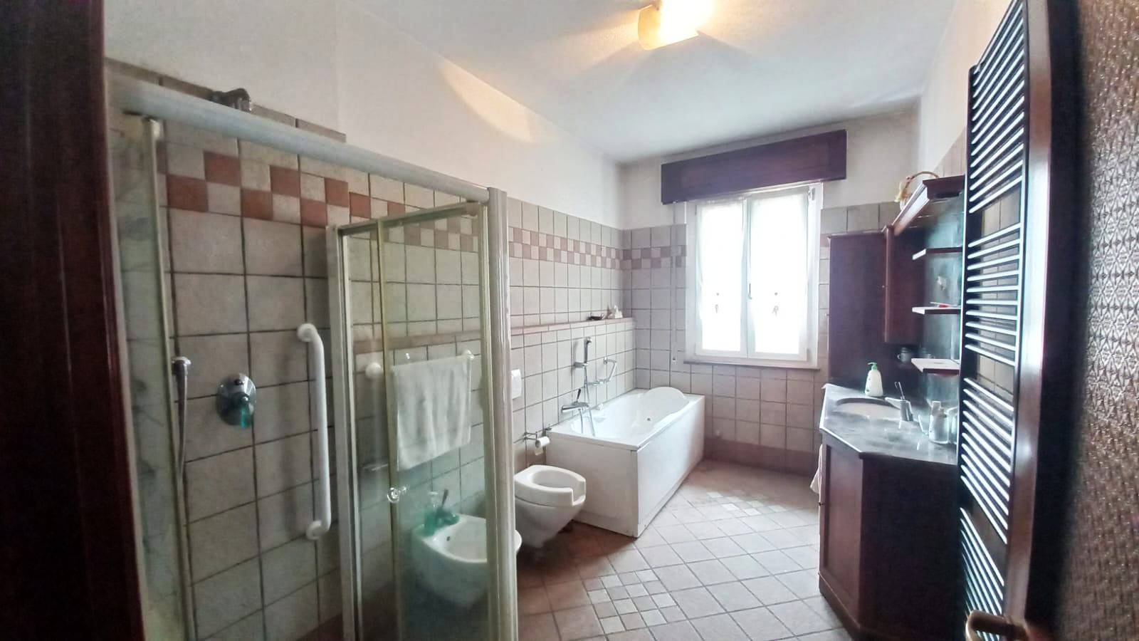 Appartamento in vendita a Cuveglio (VA)