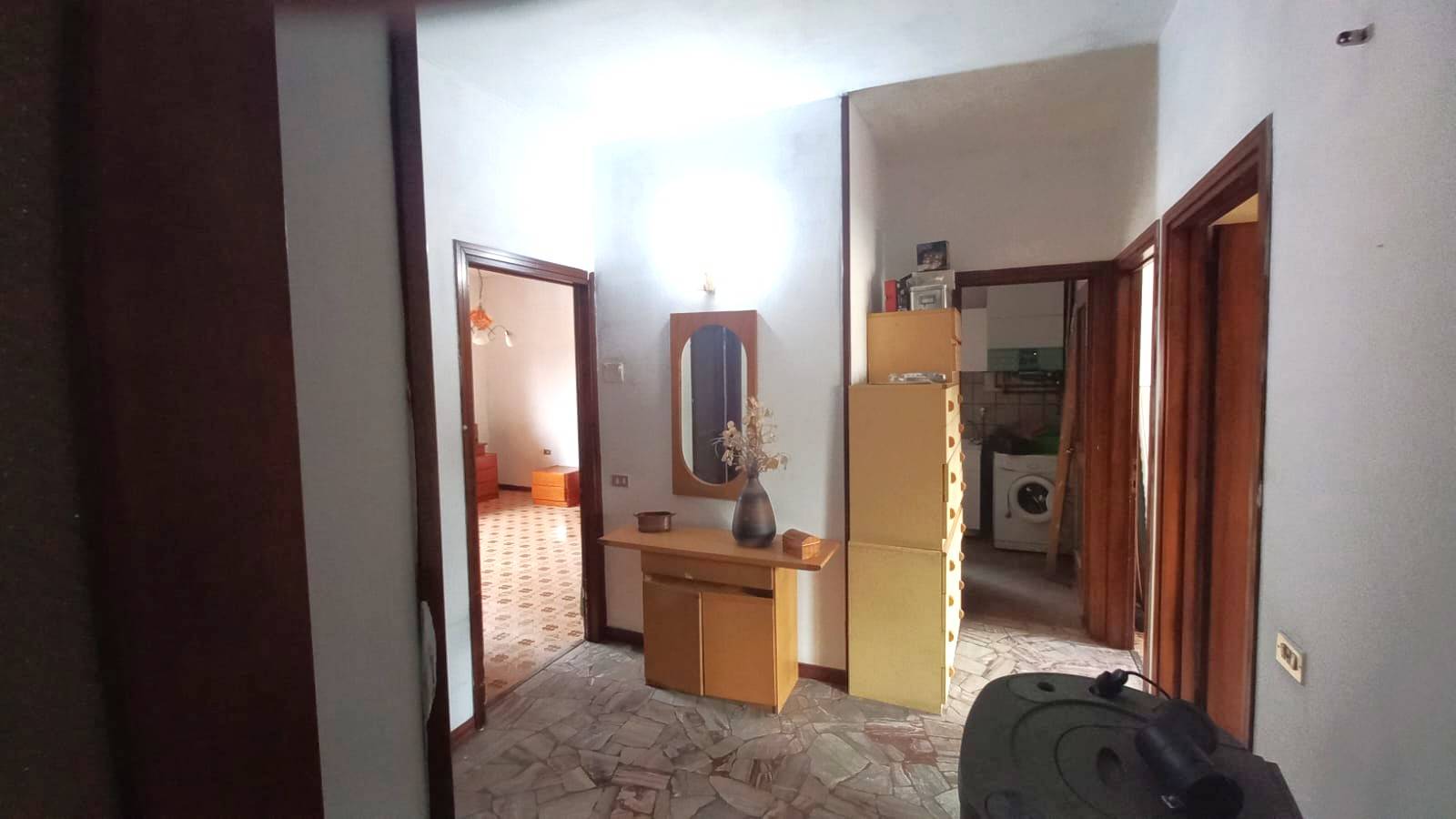 Appartamento in vendita a Cuveglio (VA)