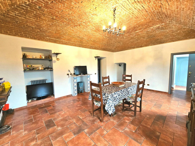 Villa in vendita a Leggiuno