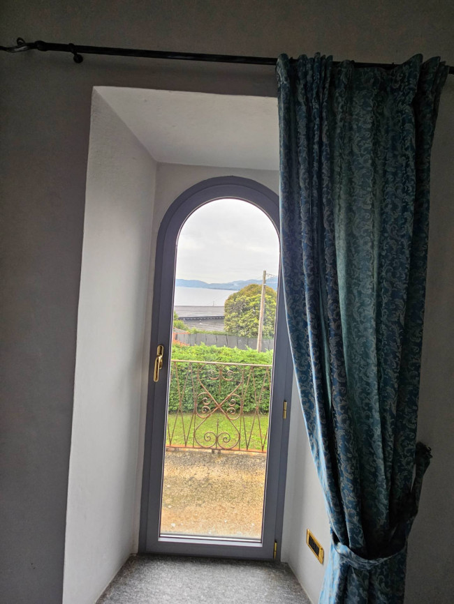 Villa in vendita a Leggiuno
