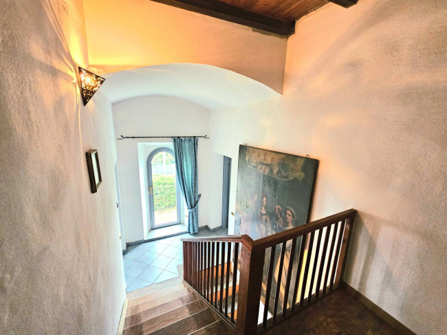 Villa in vendita a Leggiuno