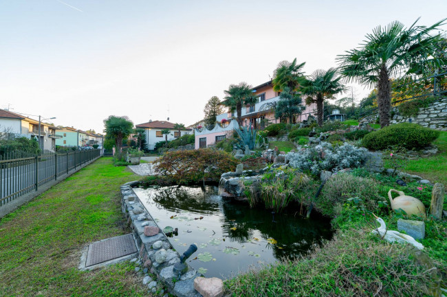 Villa in vendita a Besozzo