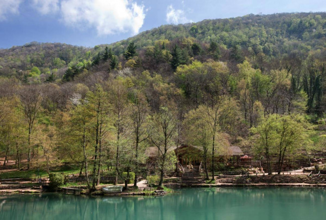 Attività commerciale in vendita a Valganna