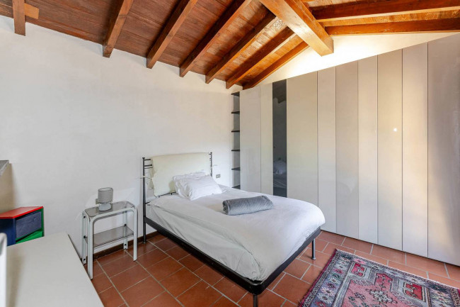 Villa in vendita a Montegrino Valtravaglia