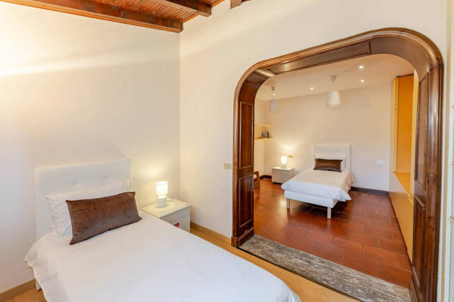 Villa in vendita a Montegrino Valtravaglia