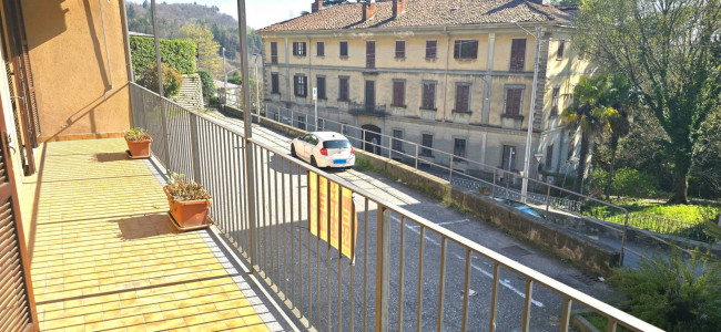 Appartamento in vendita a Gemonio