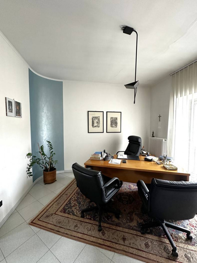 Studio/Ufficio in vendita a Luino