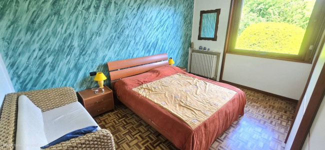 Villa in vendita a Comerio