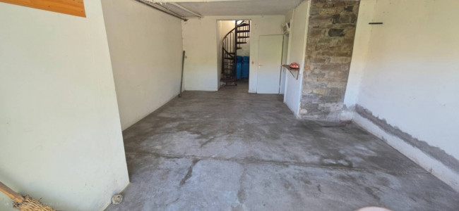 Appartamento in vendita a Laveno-Mombello