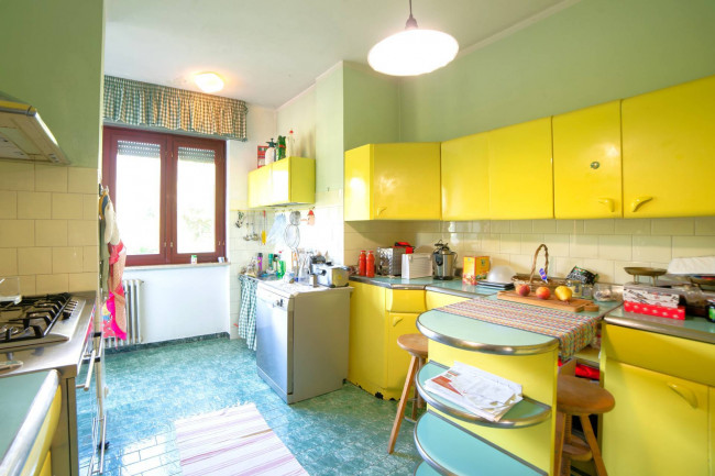 Villa in vendita a Cocquio-Trevisago