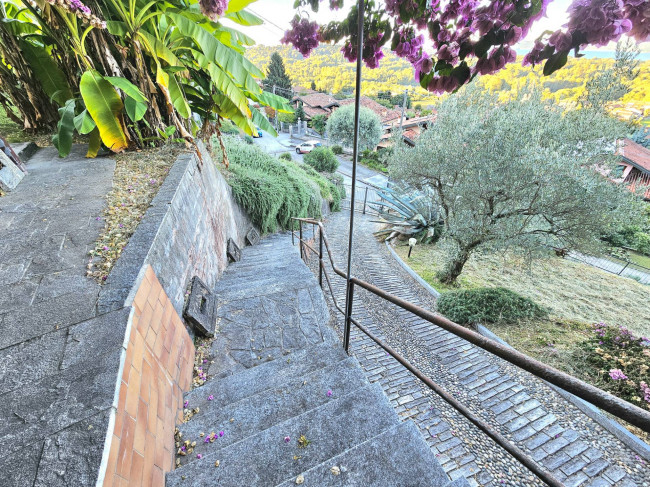 Villa in vendita a Besozzo