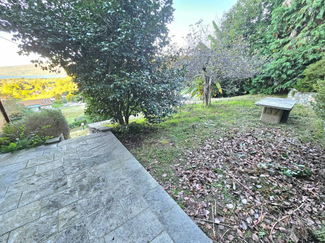 Villa in vendita a Besozzo