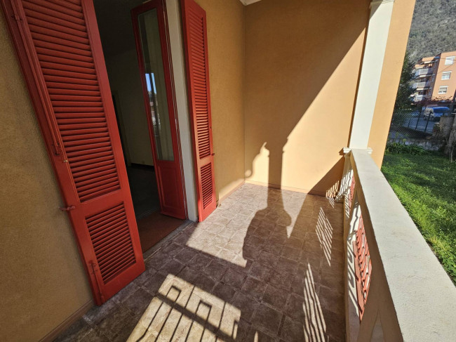 Appartamento in affitto a Laveno-Mombello